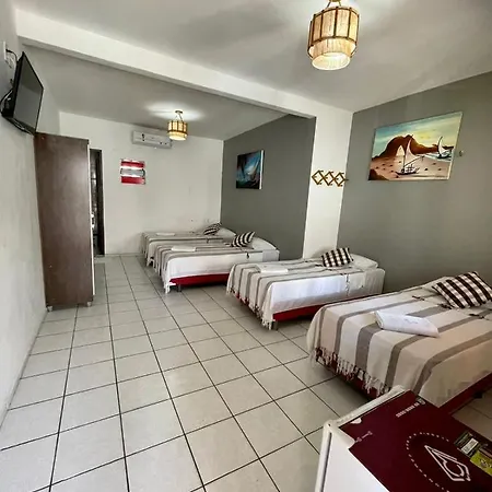 Hotel Pepone - Centro 2*